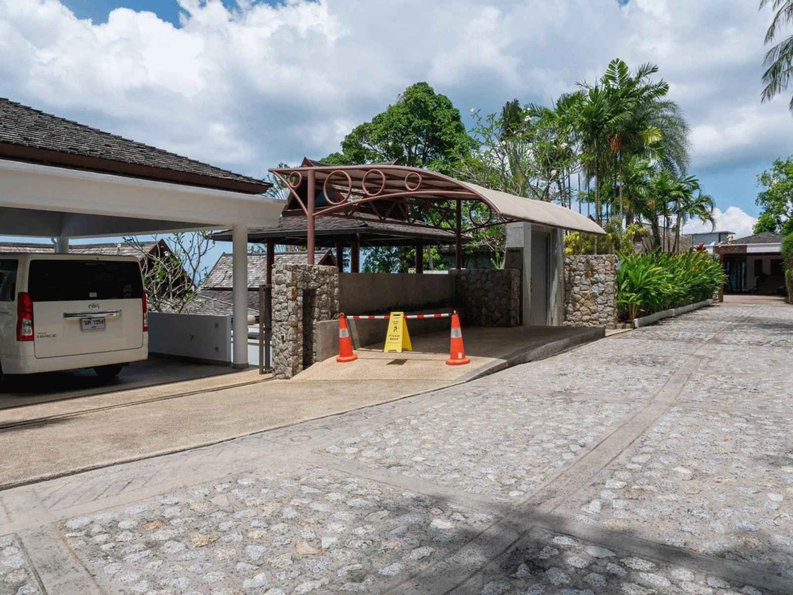 Ayara Surin, 7-Bedroom Sea View Pool Villa for Sale, Surin Beach, Freehold - Surin Beach, Phuket - Photo 52