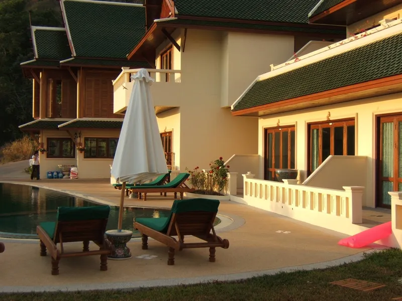 Prince Edward Resort, 1-Bedroom Sea View Studio for Rent, Patong Bay - Patong, Phuket - Main photo