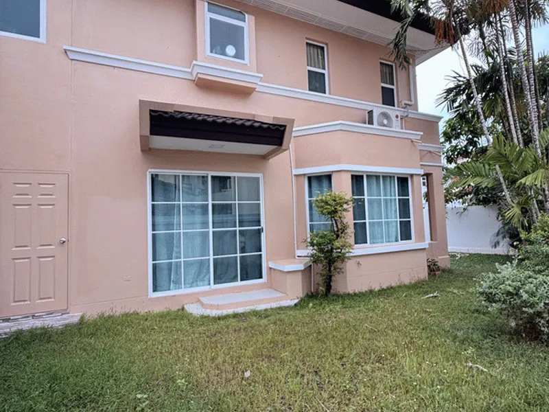 查龙：全新装修三房泳池别墅，长期出租 - Chalong, Phuket - 主图