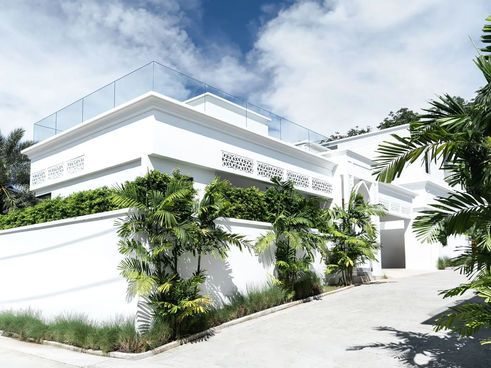 3-Bedroom Moroccan-Style Pool Villa for Sale, Thalang, Near Schools - Thalang, Phuket - Photo 1
