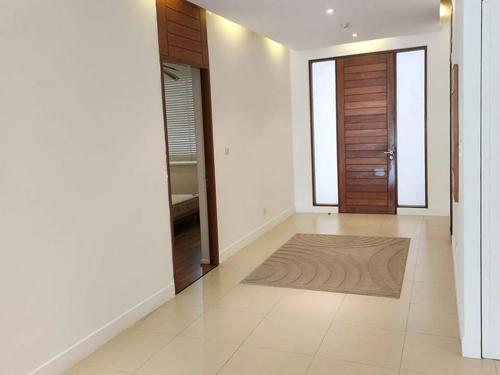 Layan Gardens, 3-Bedroom Refurbished Apartment for Sale, Layan - Layan, Phuket - Photo 12