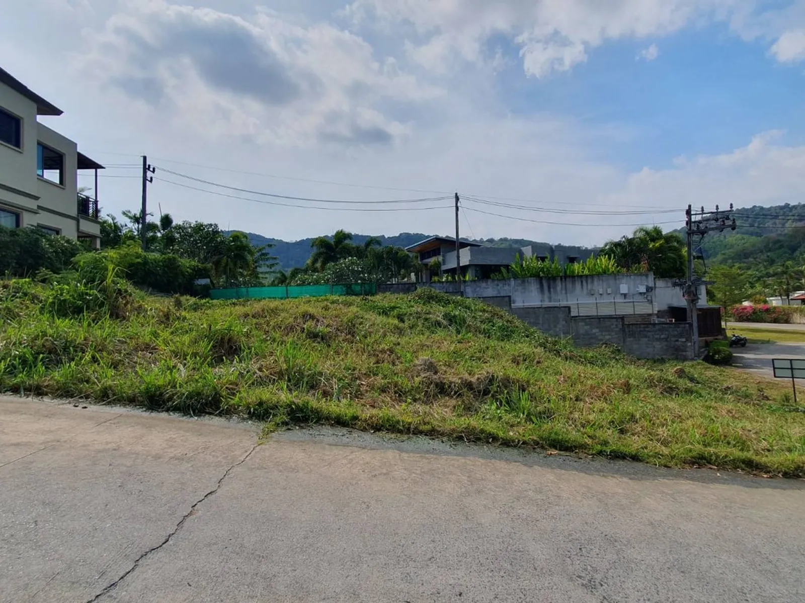 608 sqm Land for Sale, Nai Harn, Premium Estate - Nai Harn, Phuket - Photo 2
