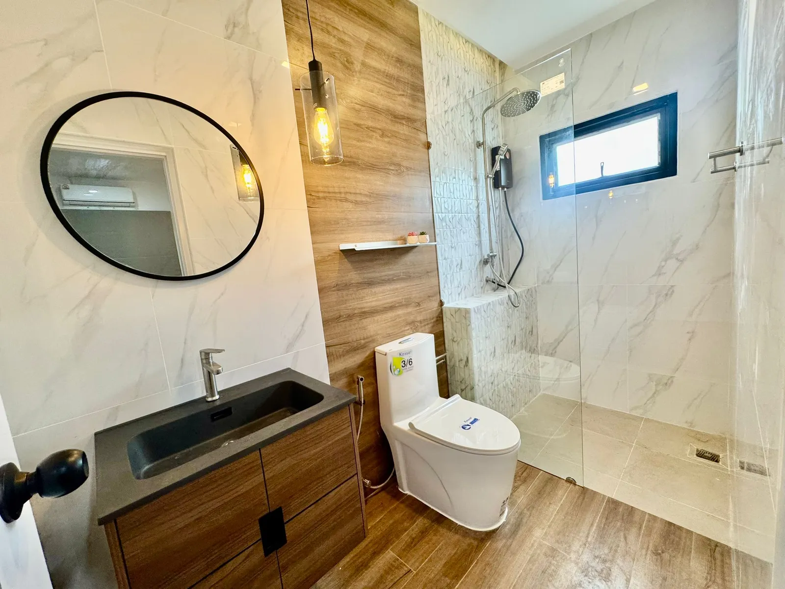 4-Bedroom Family Home for Rent, Thalang, Pet-Friendly - Thalang, Phuket - Photo 11