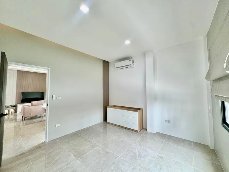 4-Bedroom Family Home for Rent, Thalang, Pet-Friendly - Thalang, Phuket - Main photo