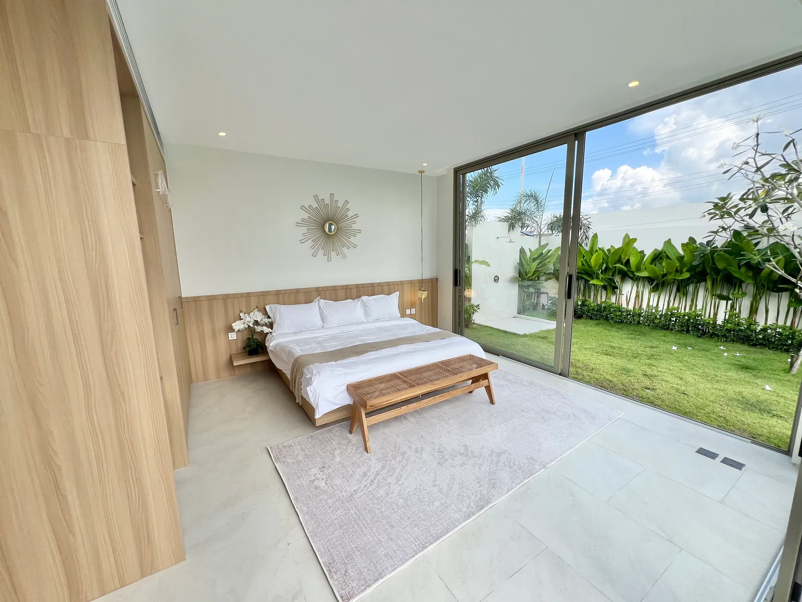 4-Bedroom Pool Villa for Rent, Thalang, Private Pool with Jacuzzi - Thalang, Phuket - Photo 17