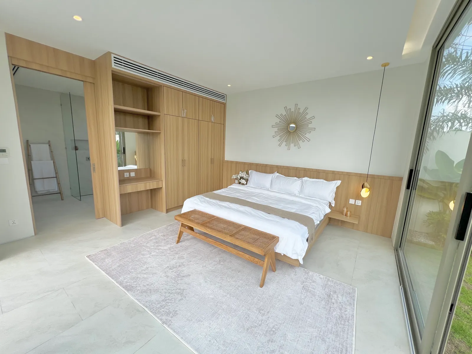 4-Bedroom Pool Villa for Rent, Thalang, Private Pool with Jacuzzi - Thalang, Phuket - Photo 15