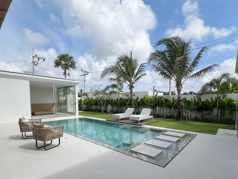 4-Bedroom Pool Villa for Rent, Thalang, Private Pool with Jacuzzi - Thalang, Phuket - Main photo