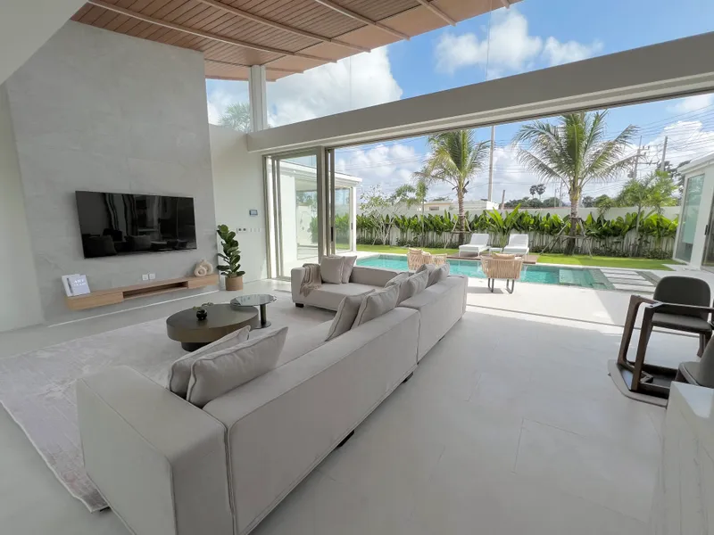 4-Bedroom Pool Villa for Rent, Thalang, Private Pool with Jacuzzi - Thalang, Phuket - Main photo