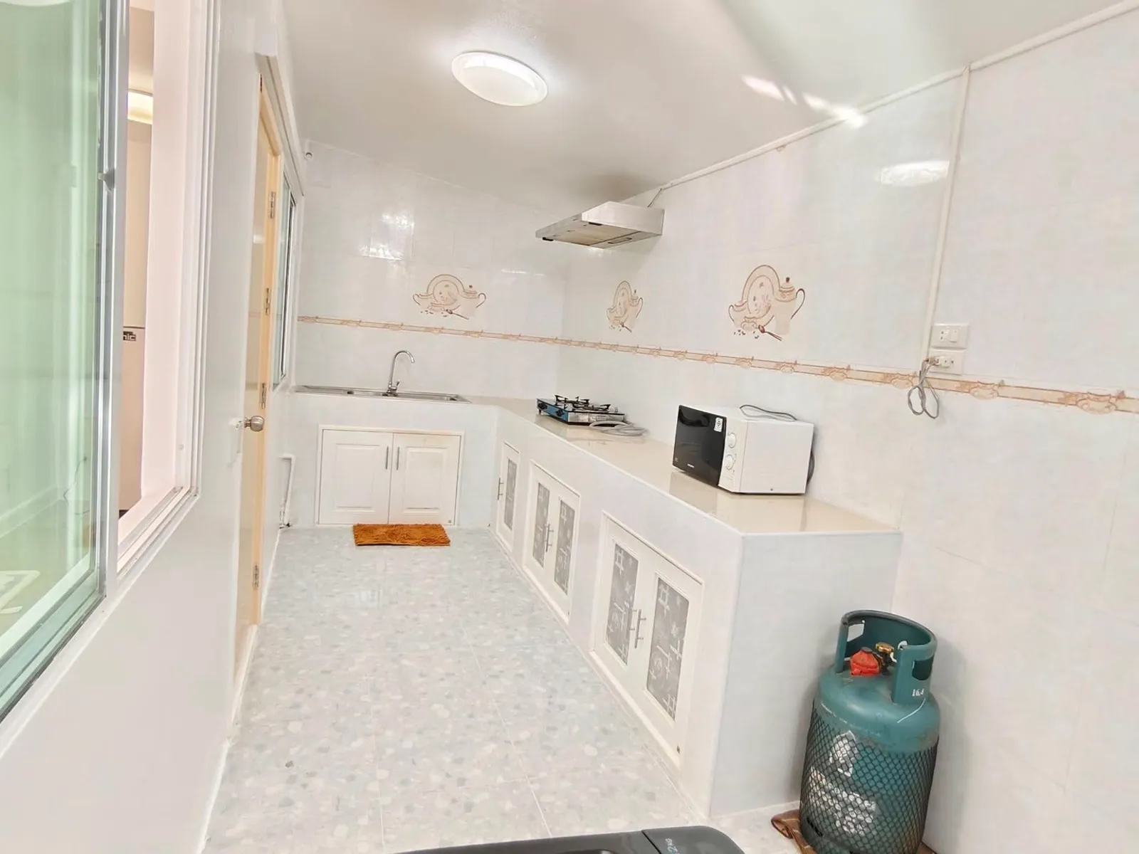 2-Bedroom Corner House for Rent, Phuket Town, Near IKEA and Lotus - Phuket Town, Phuket - Photo 18