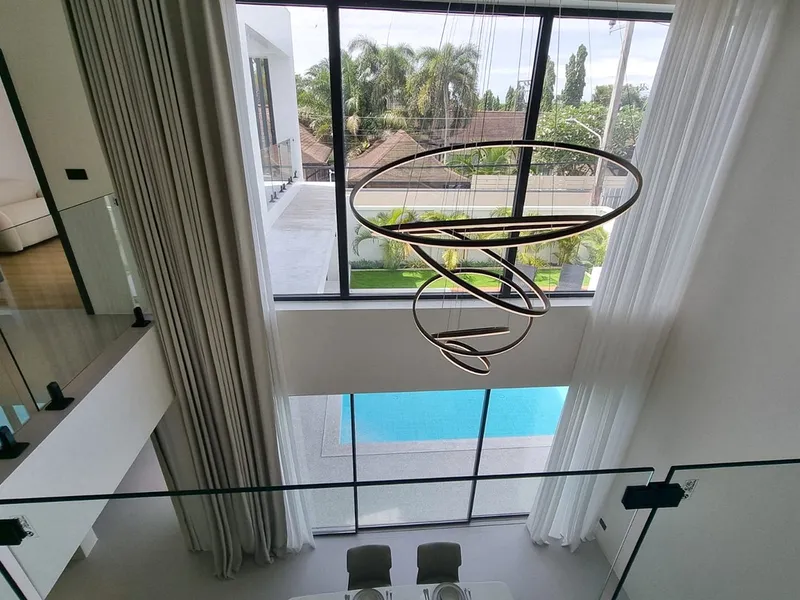 4-Bedroom Pool Villa for Rent, Nai Harn, 5 Min to Beach - Nai Harn, Phuket - Main photo
