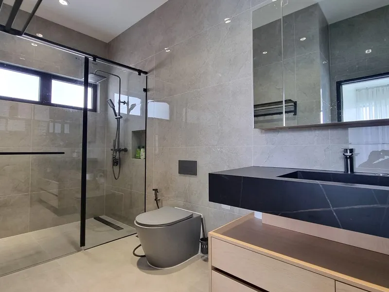 4-Bedroom Pool Villa for Rent, Nai Harn, 5 Min to Beach - Nai Harn, Phuket - Main photo