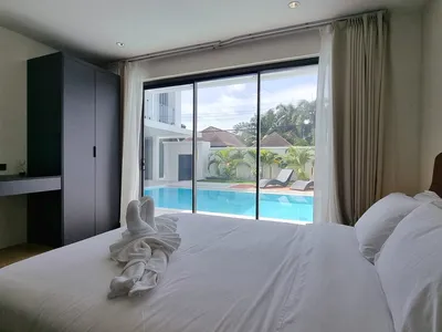 4-Bedroom Pool Villa for Rent, Nai Harn, 5 Min to Beach - Nai Harn, Phuket - Photo 15