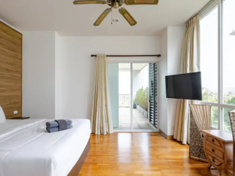 卡塔宽敞两居室海景公寓长期出租 - Kata, Phuket - 主图