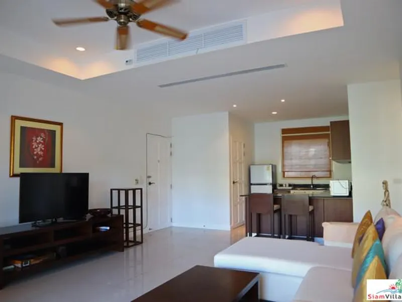 Ocean Breeze, 2-Bedroom Condo with Large Terrace for Rent, Layan - Layan, Phuket - Main photo