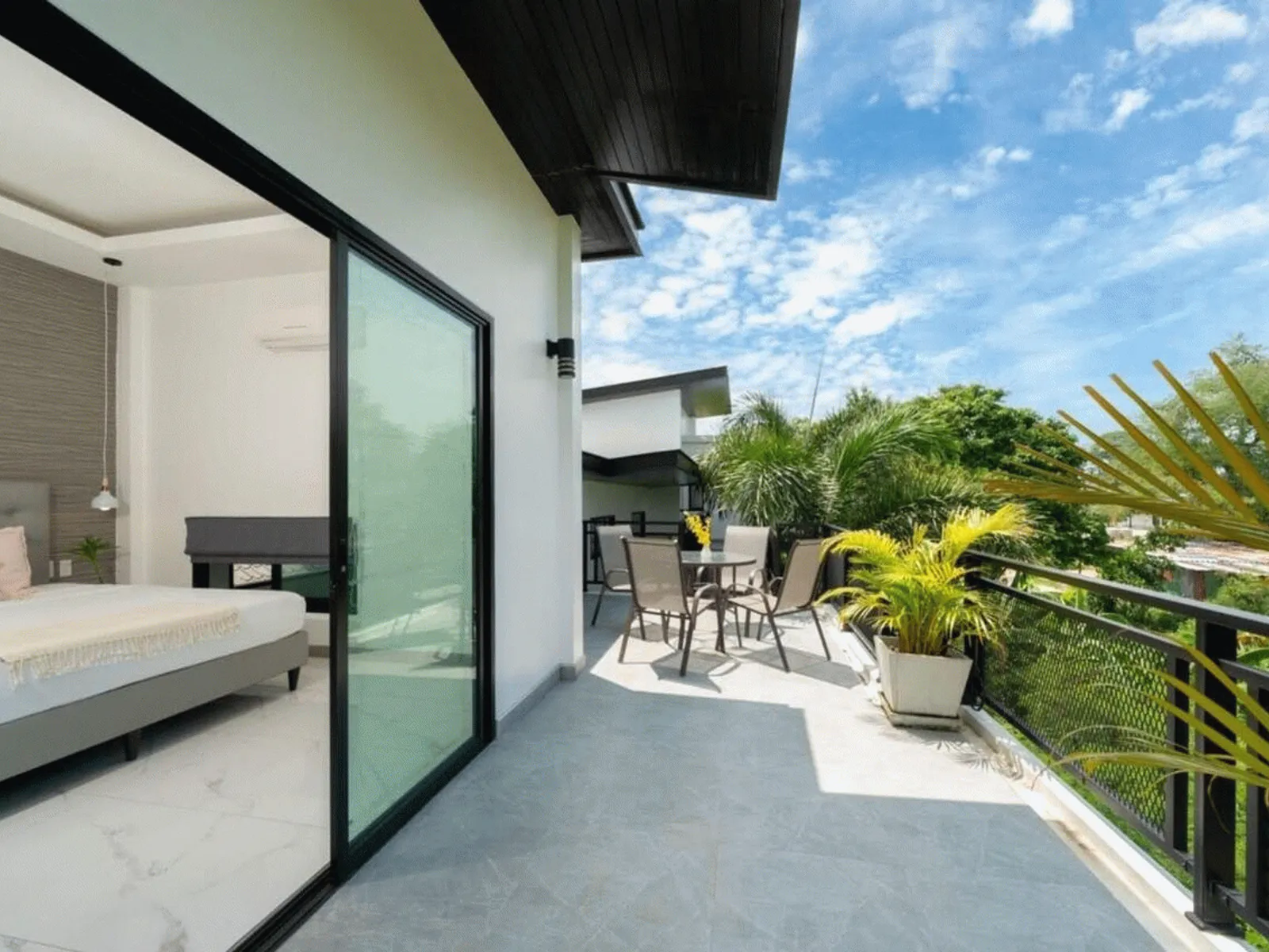 4-Bedroom Pool Villa for Rent, Rawai, Pet Friendly - Rawai, Phuket - Photo 10