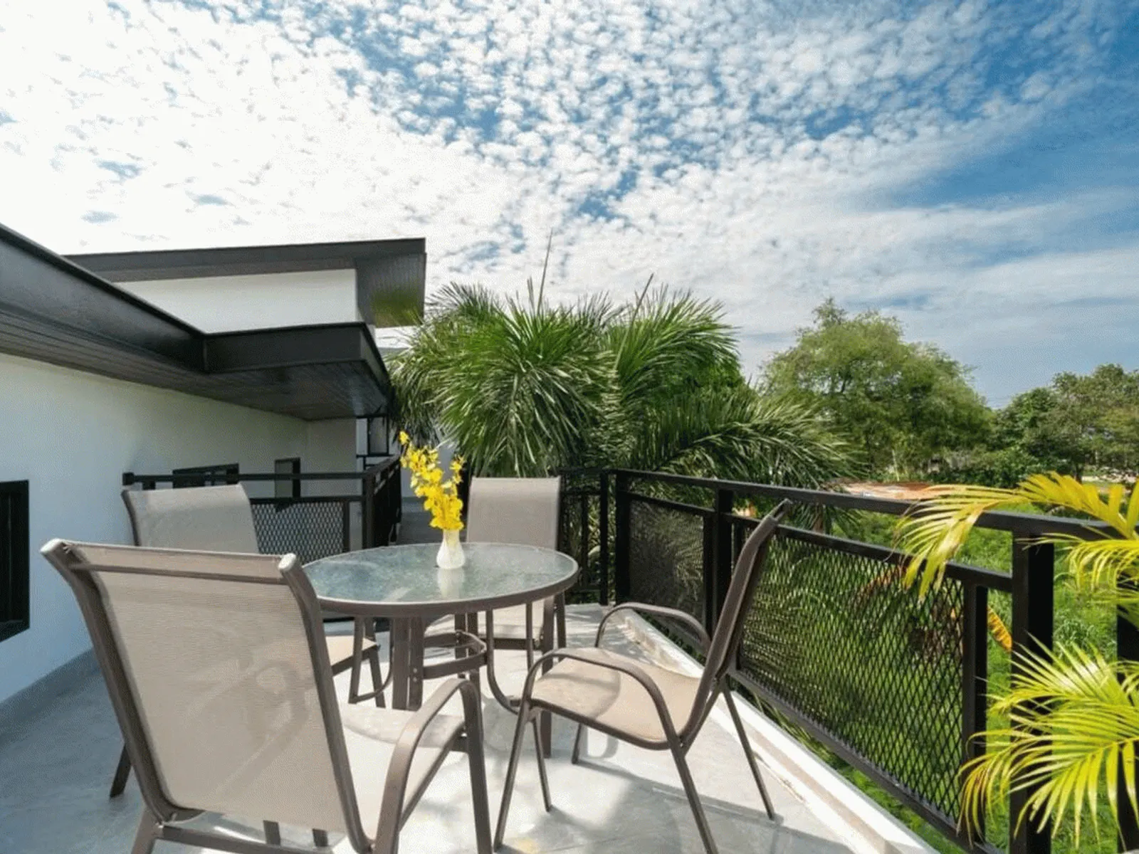 4-Bedroom Pool Villa for Rent, Rawai, Pet Friendly - Rawai, Phuket - Photo 11