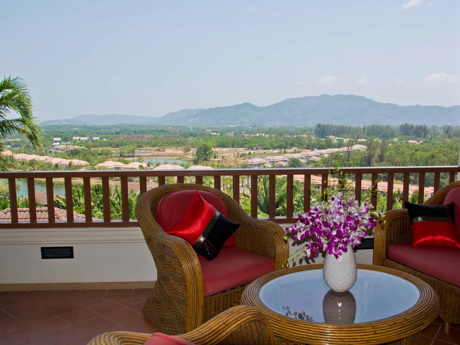 Lakewood Hills, 6-Bedroom Sea View Pool Villa for Sale, Layan, Freehold - Layan, Phuket - Photo 57