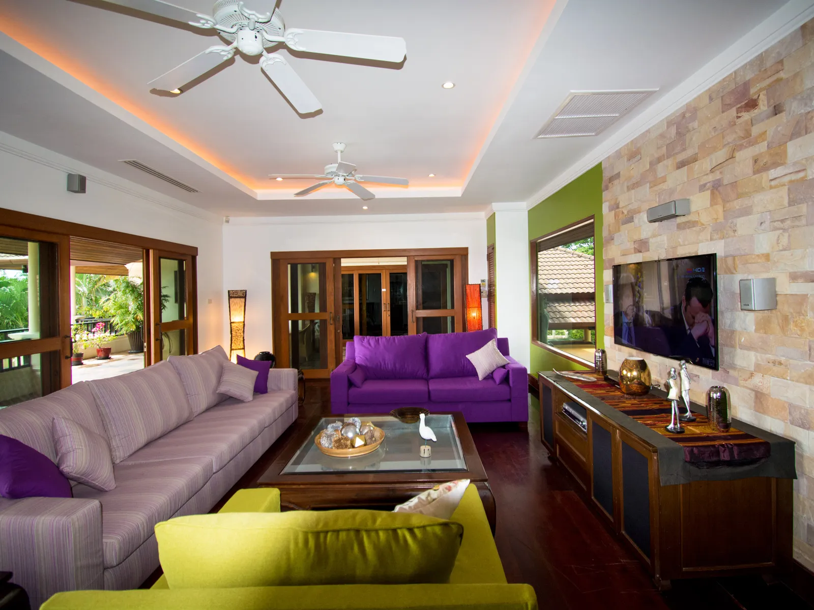 Lakewood Hills, 6-Bedroom Sea View Pool Villa for Sale, Layan, Freehold - Layan, Phuket - Photo 27