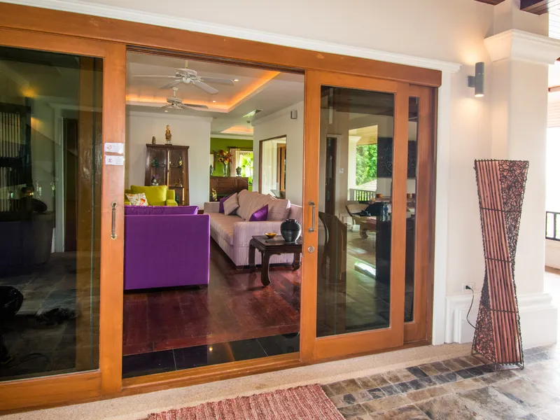 Lakewood Hills, 6-Bedroom Sea View Pool Villa for Sale, Layan, Freehold - Layan, Phuket - Main photo