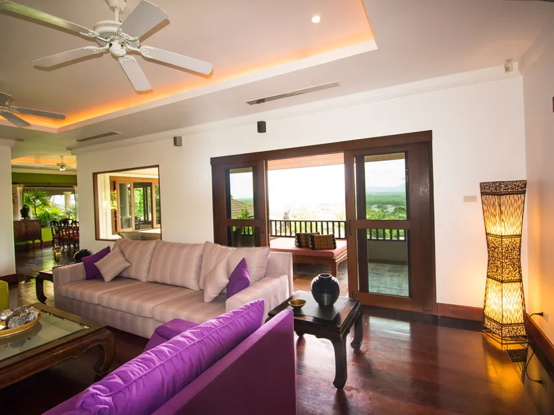 Lakewood Hills, 6-Bedroom Sea View Pool Villa for Sale, Layan, Freehold - Layan, Phuket - Main photo