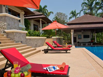 Lakewood Hills, 6-Bedroom Sea View Pool Villa for Sale, Layan, Freehold - Layan, Phuket - Photo 8