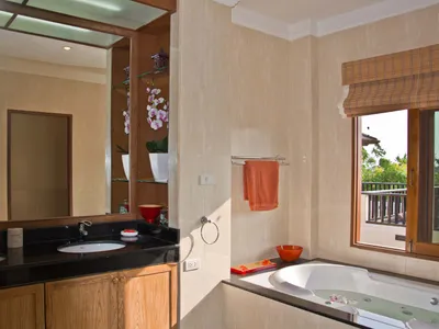 Lakewood Hills, 6-Bedroom Sea View Pool Villa for Sale, Layan, Freehold - Layan, Phuket - Photo 52