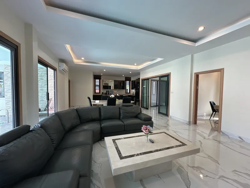 4-Bedroom Modern Pool Villa for Rent, Rawai - Rawai, Phuket - Main photo