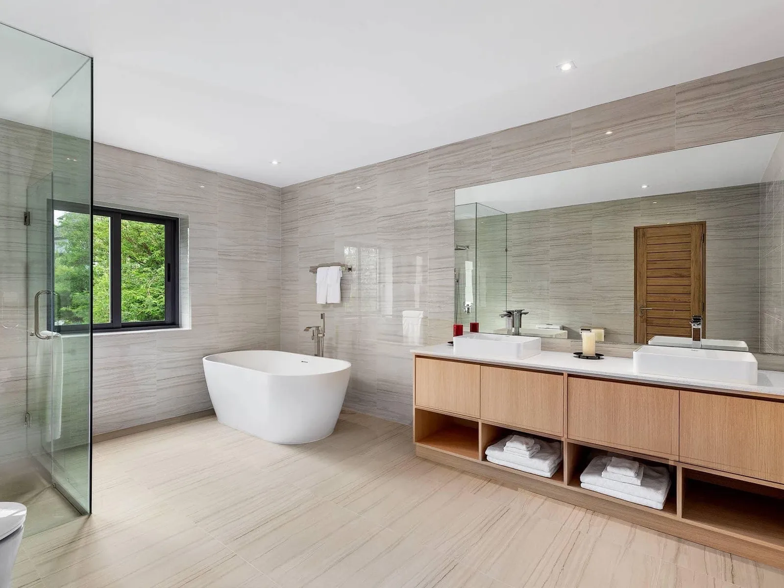 4-Bedroom Sea View Pool Villa for Sale, Layan, Freehold - Layan, Phuket - Photo 10