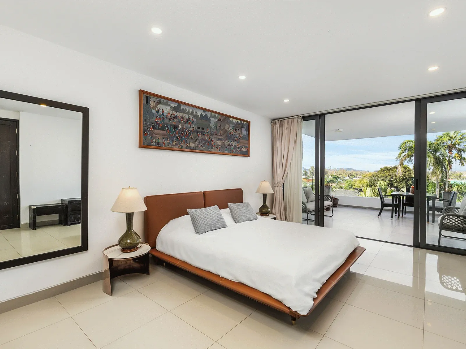 2-Bedroom Sea View Condo for Sale, Surin Beach (157 sqm) - Surin Beach, Phuket - Photo 23