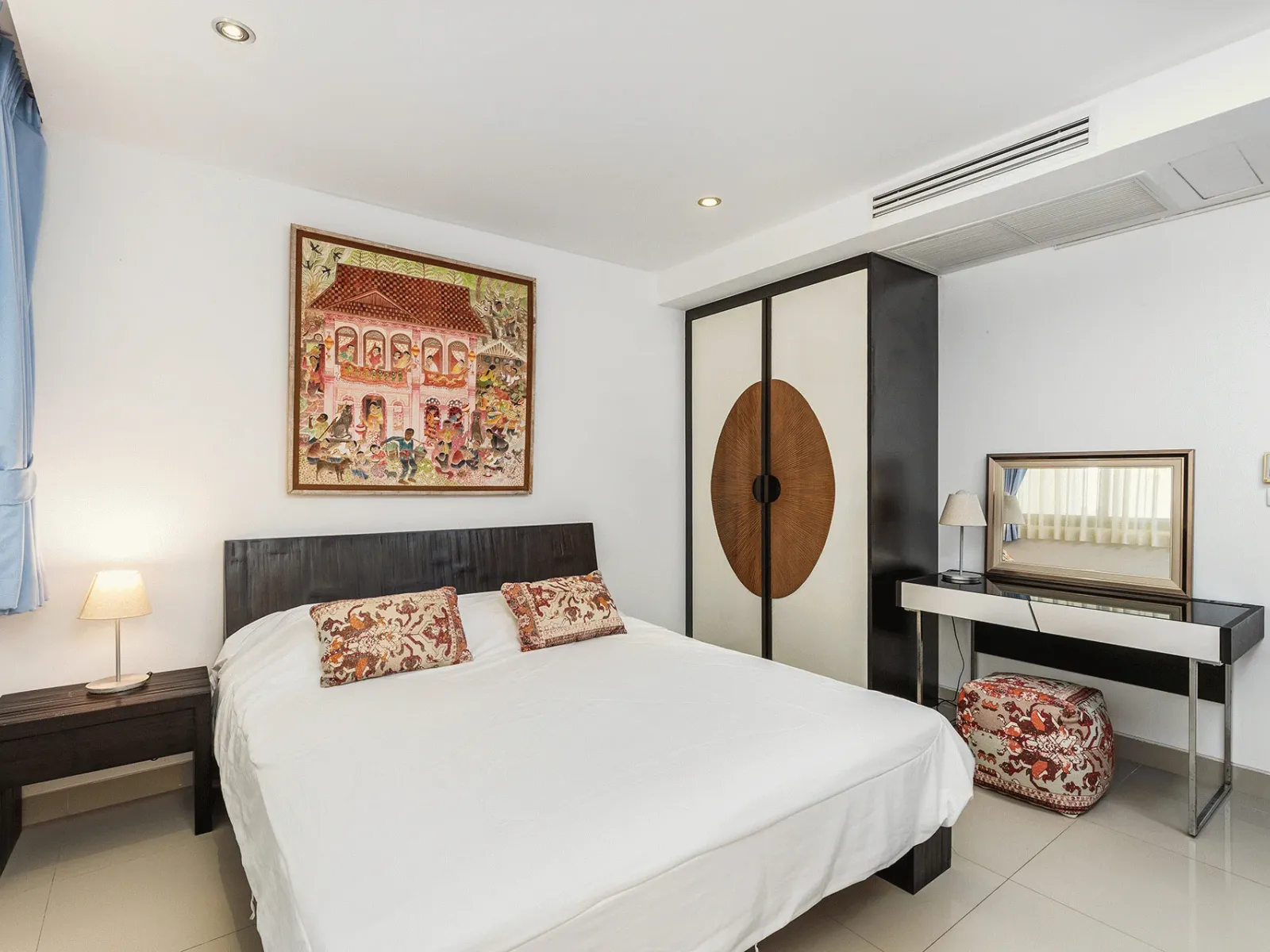 2-Bedroom Sea View Condo for Sale, Surin Beach (157 sqm) - Surin Beach, Phuket - Photo 3