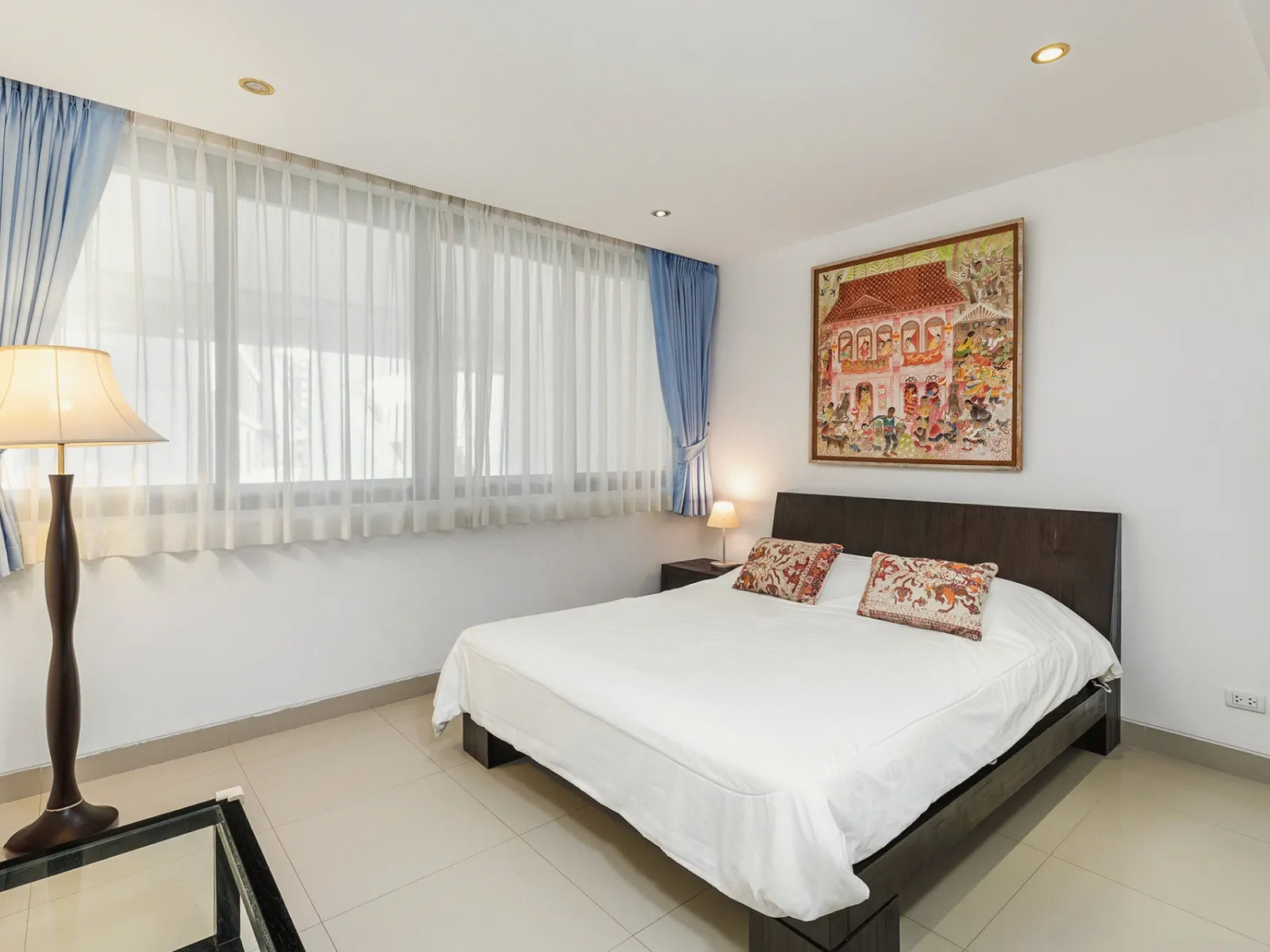2-Bedroom Sea View Condo for Sale, Surin Beach (157 sqm) - Surin Beach, Phuket - Photo 4