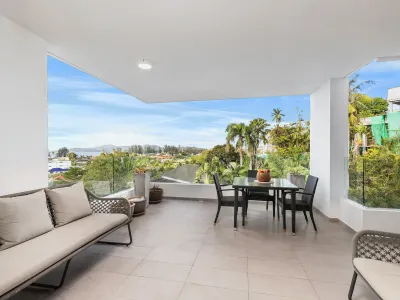 2-Bedroom Sea View Condo for Sale, Surin Beach (157 sqm) - Surin Beach, Phuket - Photo 14