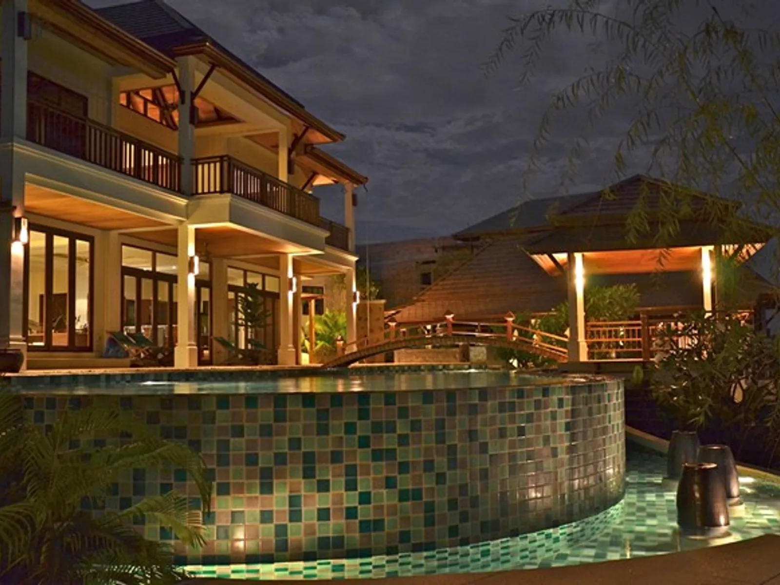 6-Bedroom Sea View Pool Villa for Sale, Rawai, Freehold - Rawai, Phuket - Photo 2