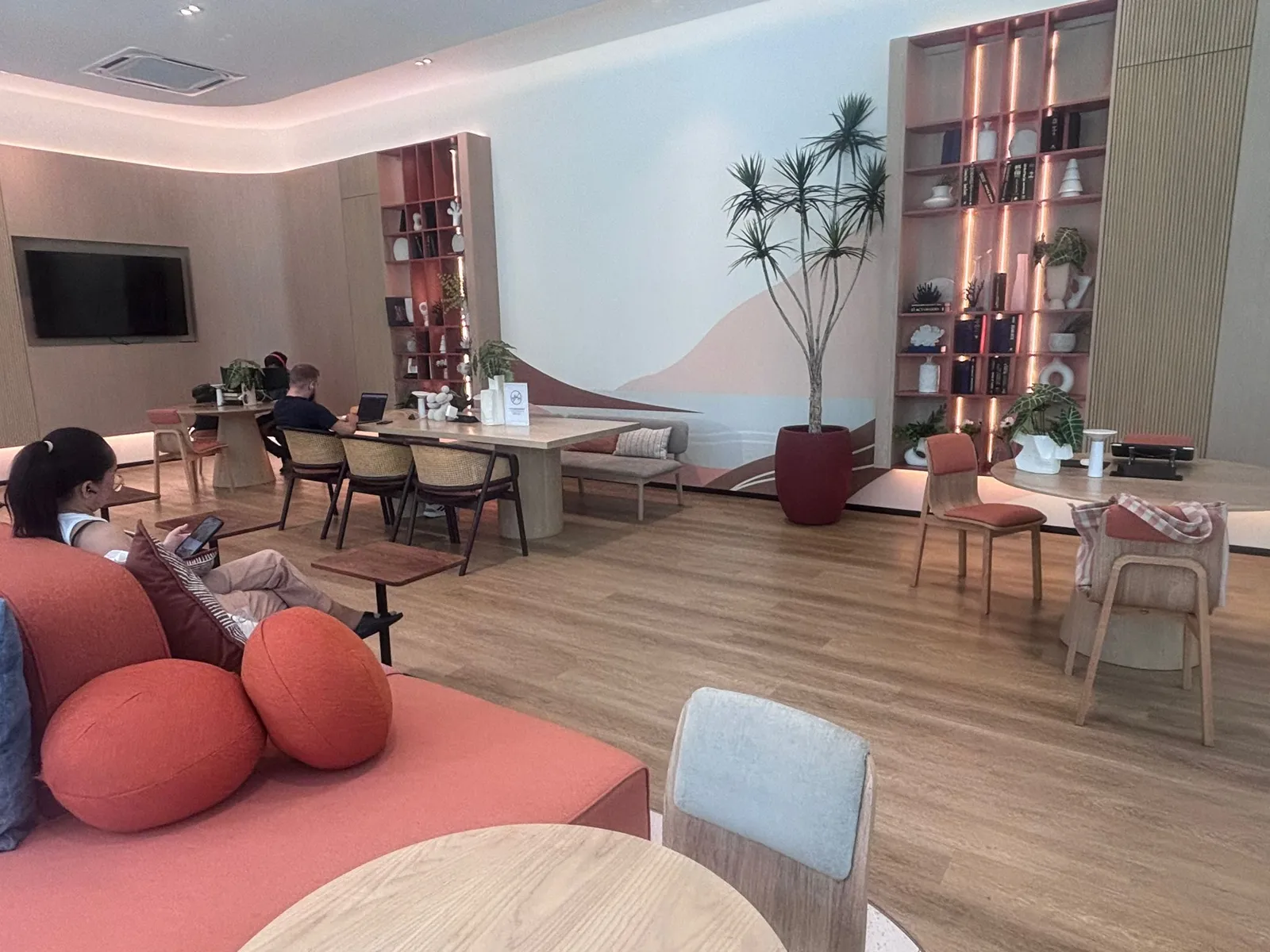 1-Bedroom Condo for Rent, Phuket Town, Near Central Festival (30 sqm) - Phuket Town, Phuket - Photo 19
