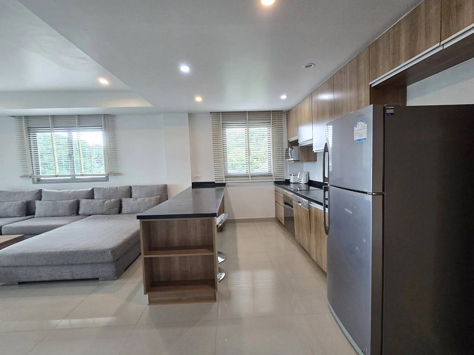 Surin Sabai 3, 1-Bedroom Condo for Sale, Surin Beach, 10 Min Walk to Beach - Surin Beach, Phuket - Photo 2