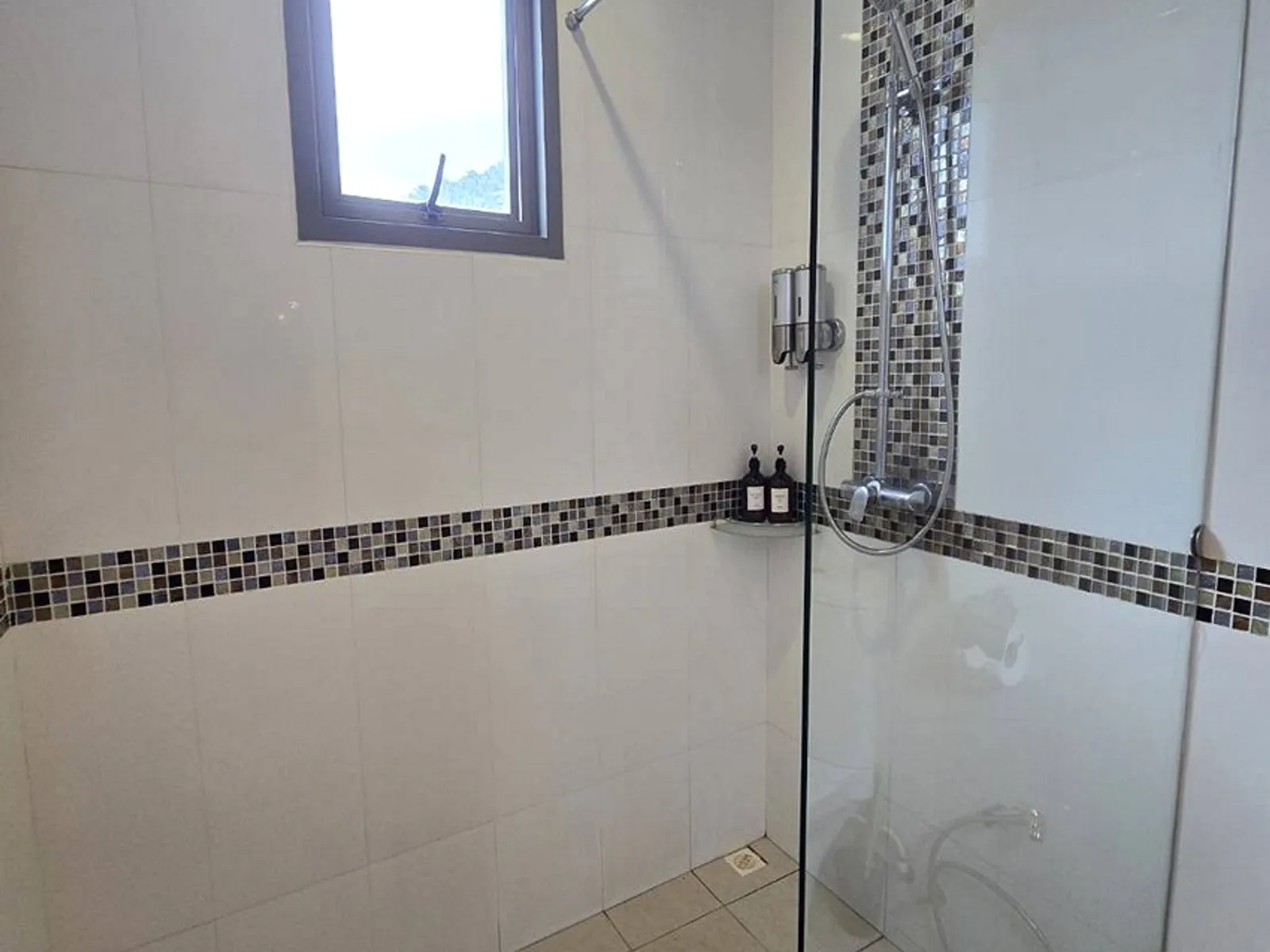 Surin Sabai 3, 1-Bedroom Condo for Sale, Surin Beach, 10 Min Walk to Beach - Surin Beach, Phuket - Photo 18