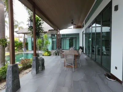Villa de 4 chambres avec piscine au bord du lac à louer à Cherng Talay. - Cherng Talay, Phuket - Voir toutes les photos