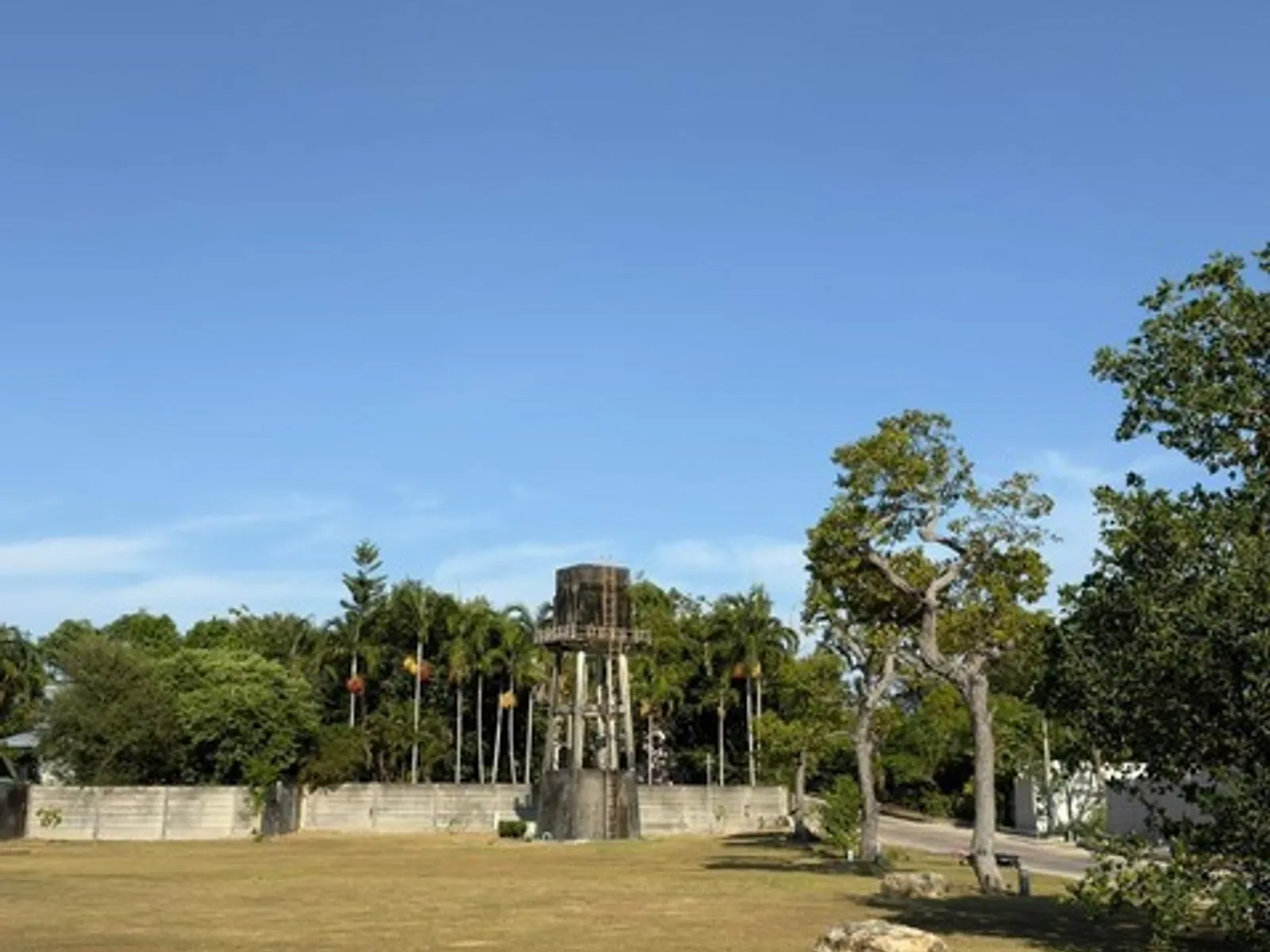 2,296 sqm Land for Sale, Nai Harn, Prestigious Estate, Freehold - Nai Harn, Phuket - Photo 2
