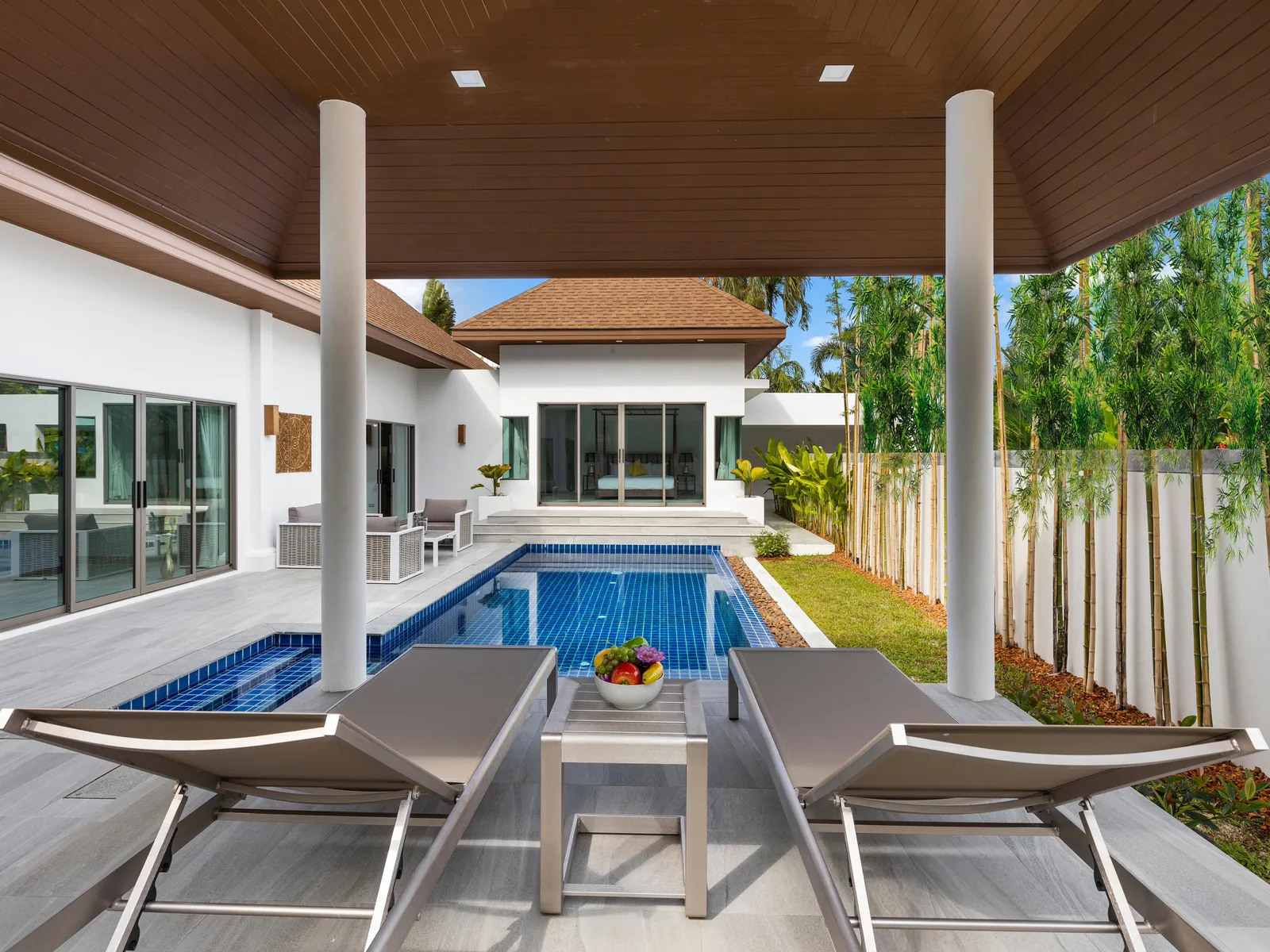 Villa Suksan, 4-Bedroom Luxury Pool Villa for Sale, Rawai - Rawai, Phuket - Photo 2