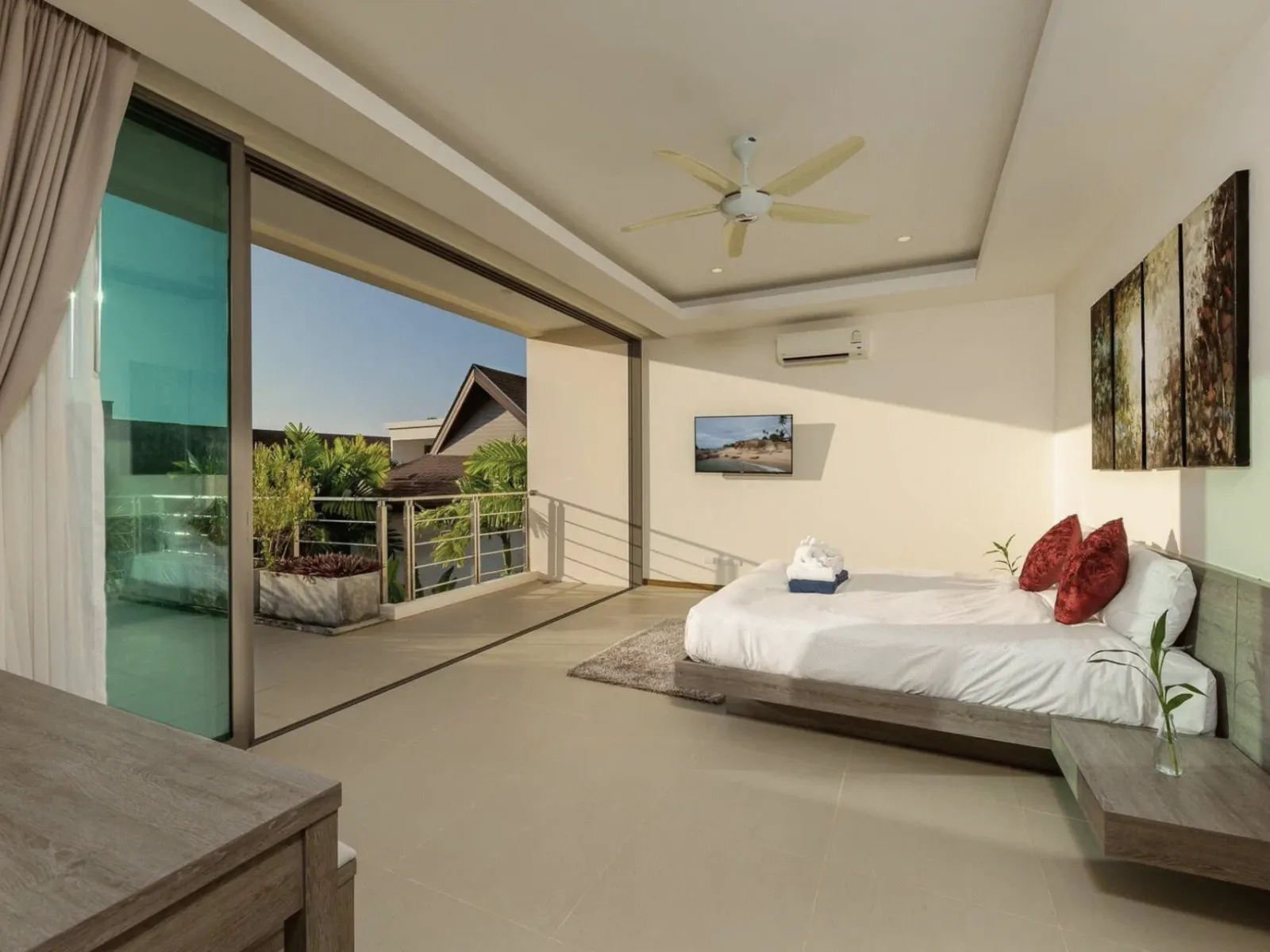 4-Bedroom Luxury Villa for Sale, Rawai, Freehold - Rawai, Phuket - Photo 29
