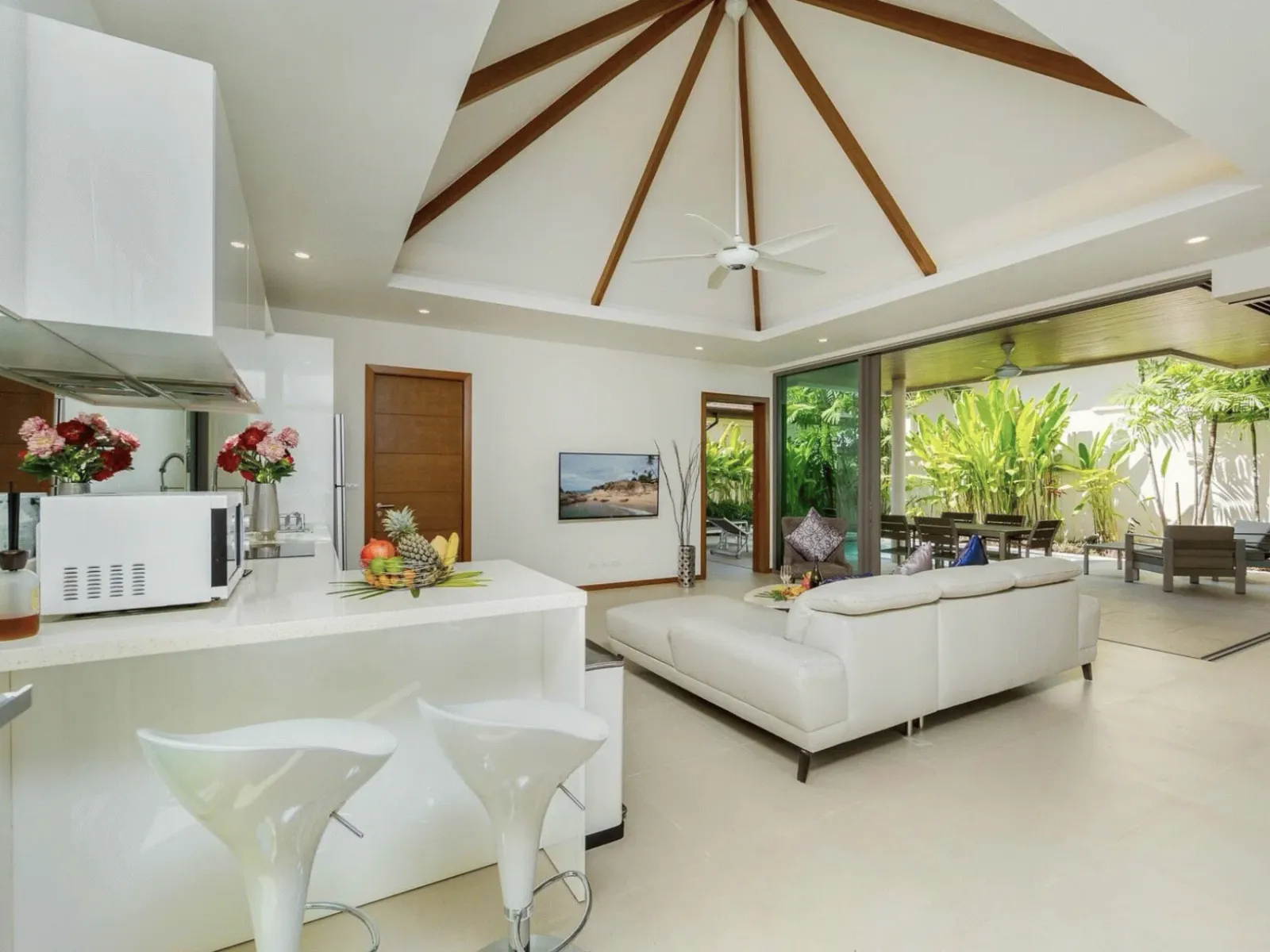 4-Bedroom Luxury Villa for Sale, Rawai, Freehold - Rawai, Phuket - Photo 7
