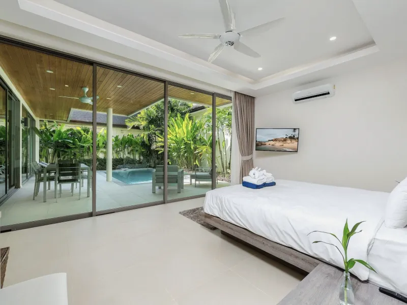 4-Bedroom Luxury Villa for Sale, Rawai, Freehold - Rawai, Phuket - Main photo