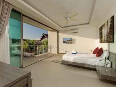 4-Bedroom Luxury Villa for Sale, Rawai, Freehold - Rawai, Phuket - Photo 29