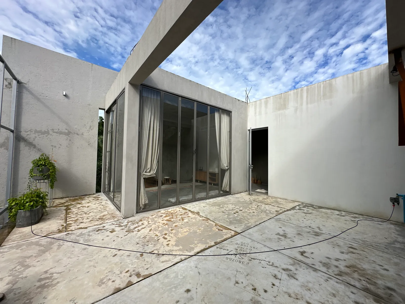 3-Bedroom Loft-Inspired Pool Villa for Rent, Chalong - Chalong, Phuket - Photo 1