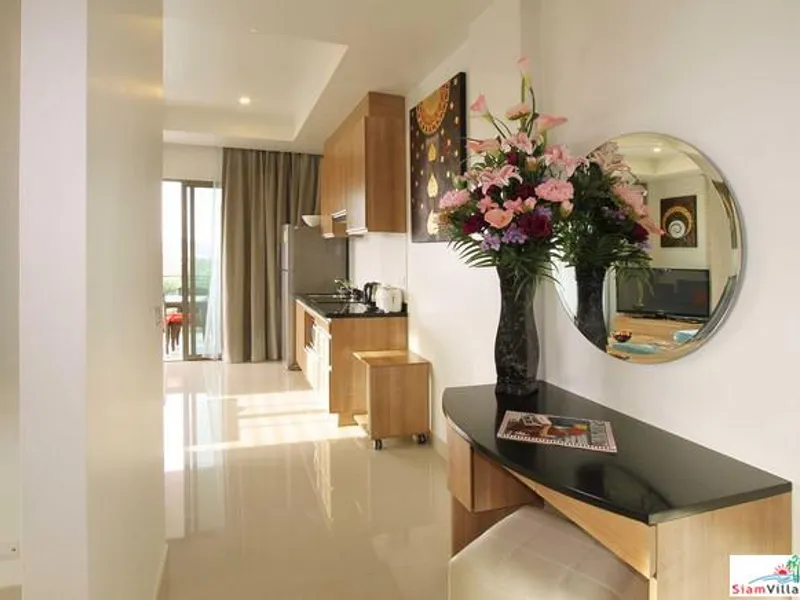 1-Bedroom Condo for Rent, Surin Beach, Modern and Convenient - Surin Beach, Phuket - Main photo
