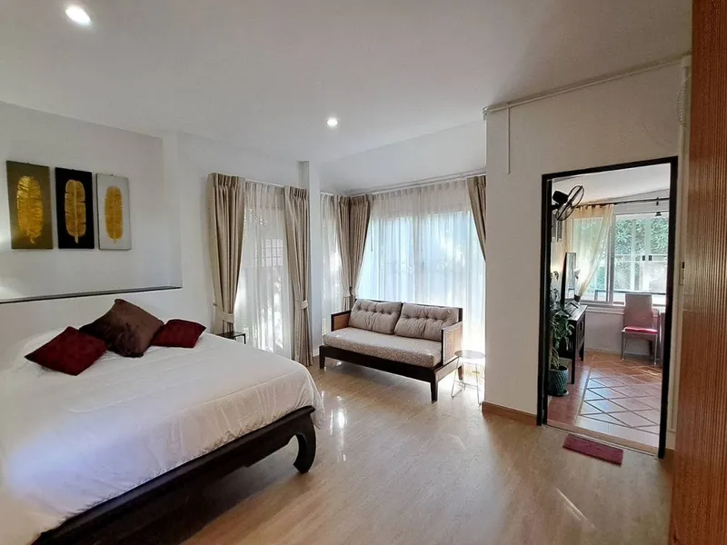 3-Bedroom House for Rent, Chalong, Quiet Hillside Cul-de-Sac - Chalong, Phuket - Main photo