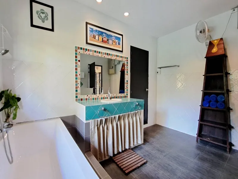 3-Bedroom House for Rent, Chalong, Quiet Hillside Cul-de-Sac - Chalong, Phuket - Main photo