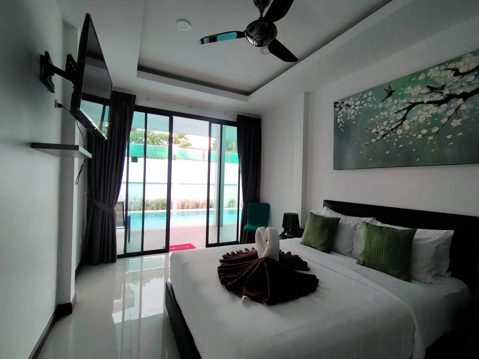 4-Bedroom Pool Villa for Rent, Rawai, with Garden - Rawai, Phuket - Photo 18