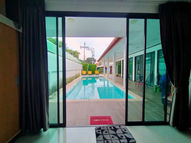 4-Bedroom Pool Villa for Rent, Rawai, with Garden - Rawai, Phuket - Main photo
