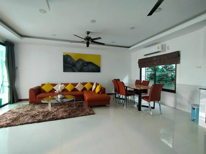 4-Bedroom Pool Villa for Rent, Rawai, with Garden - Rawai, Phuket - Main photo